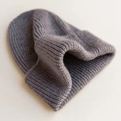 Adult Fonzie Beanie in Otter by Hvid
