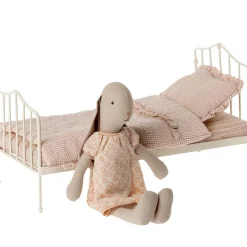 Bed (Mini) in Purple by Maileg
