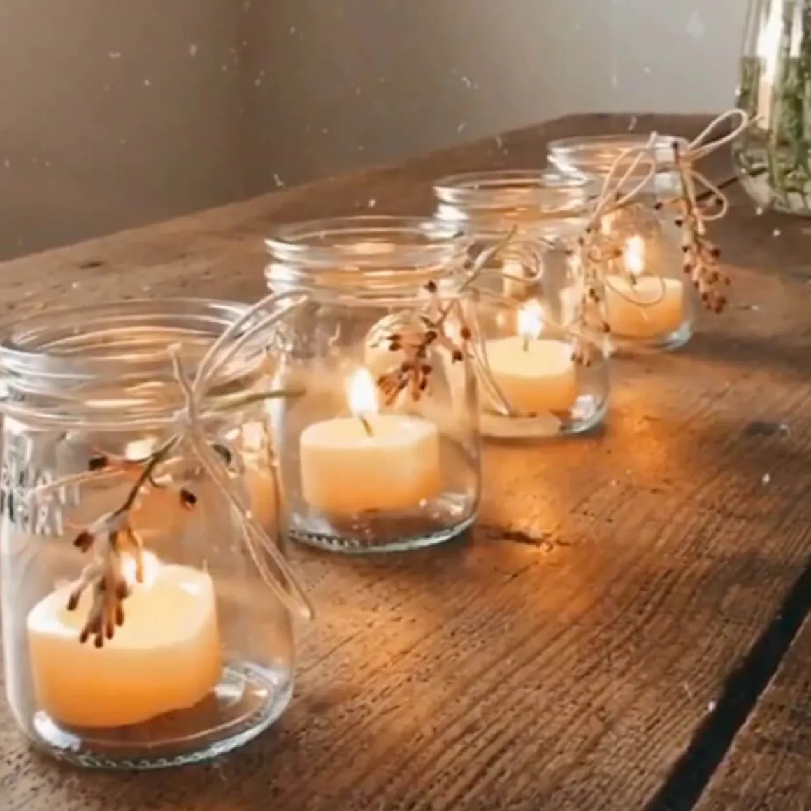 Beeswax Tealights by Goldrick (Pack of 16)