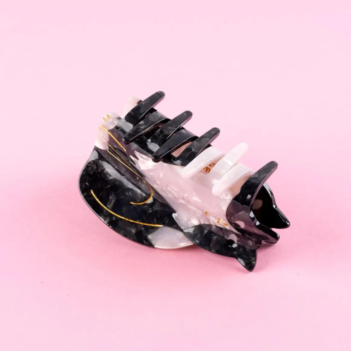 Black and White Cat Hair Claw by Coucou Suzette