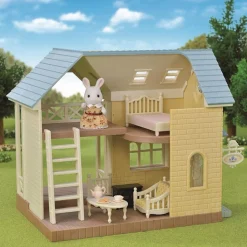 Bluebell Cottage Gift Set by Sylvanian Families