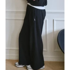 Breezy Pants in Black by Le Bon Shoppe