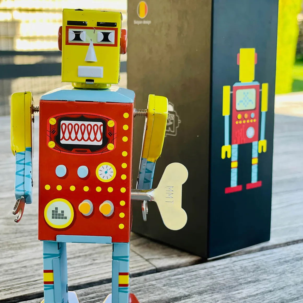 Buzz Bot Wind Up Tin Robot (Limited Edition) by Mr & Mrs Tin