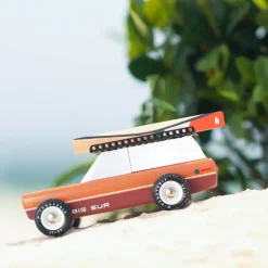 Canoe Spearhead By Candylab Toys