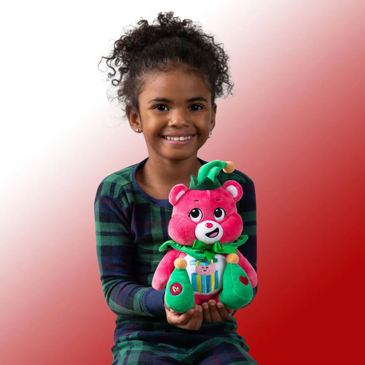 Care Bears Great Giving Bear Small (9") by Hasbro