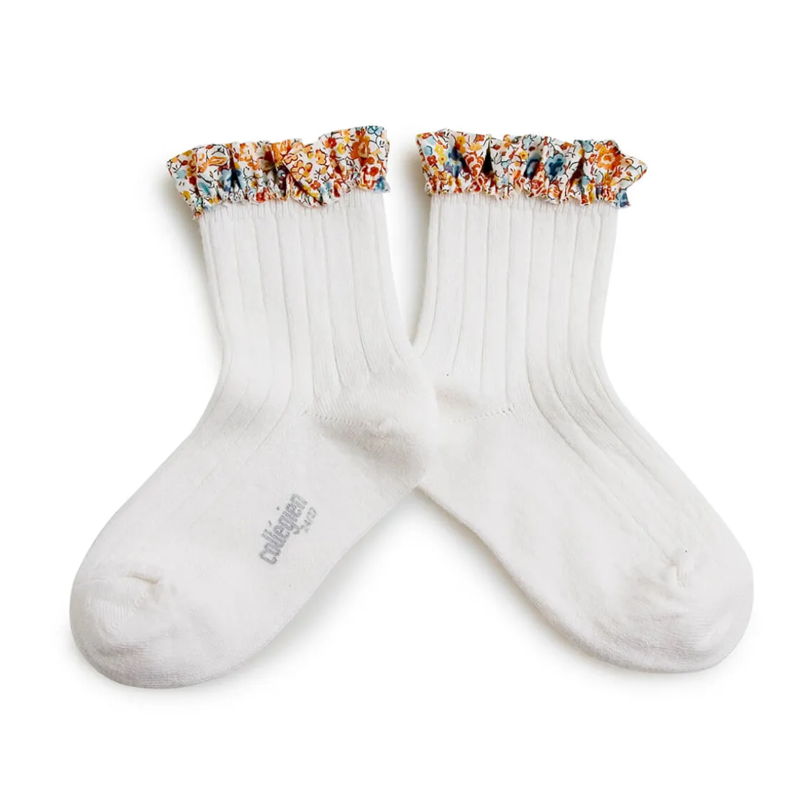 Charlotte Liberty Ruffle Ribbed Ankle Socks in Blanc Neige by Collegien