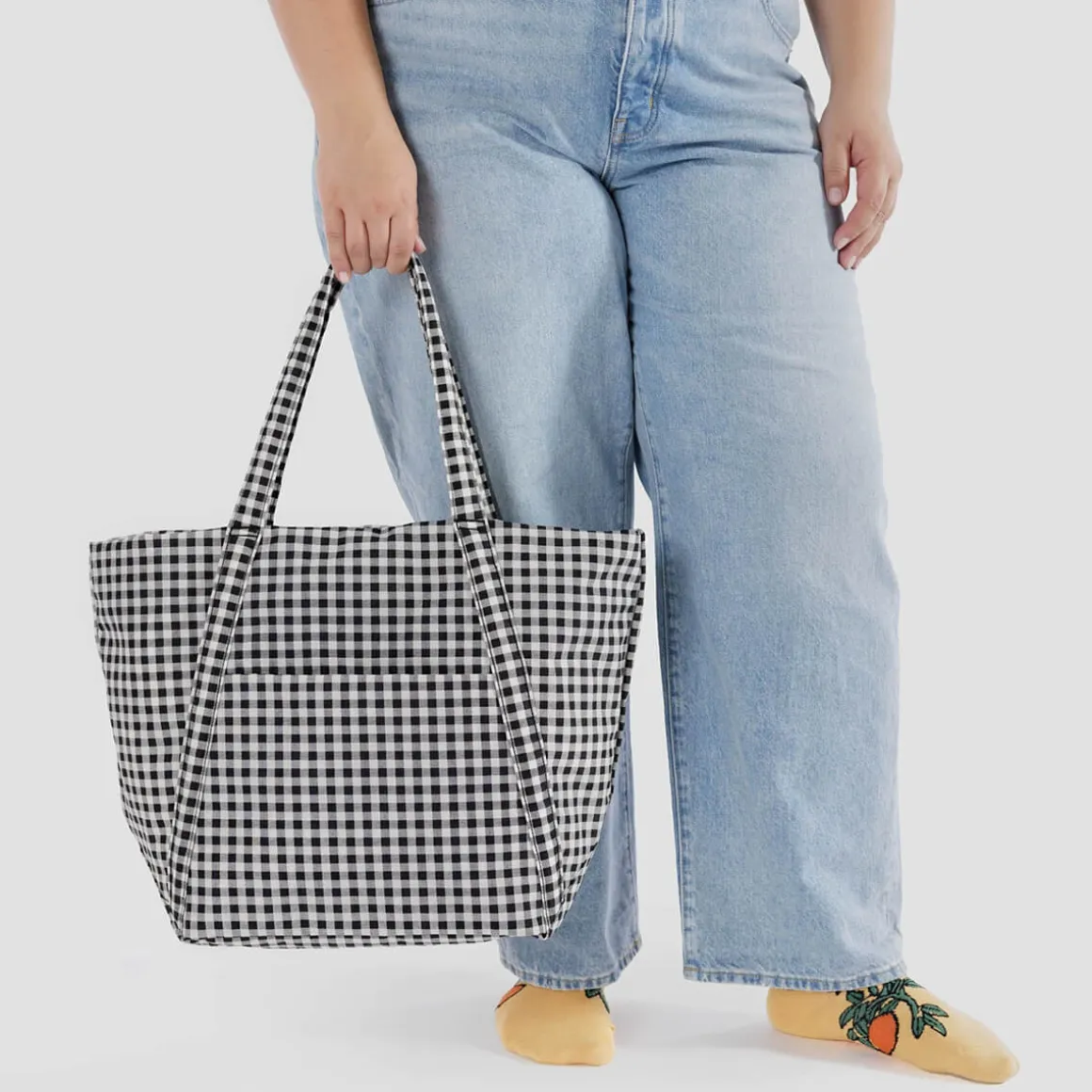 Cloud Bag in Black And White Gingham by Baggu