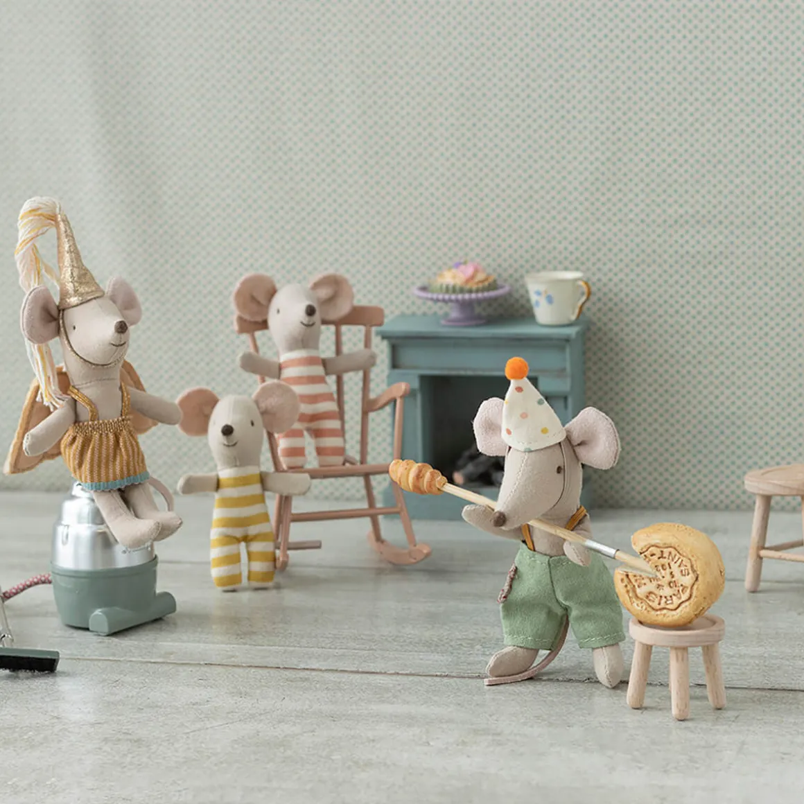 Clown Clothes in Suitcase For Little Brother Mouse by Maileg