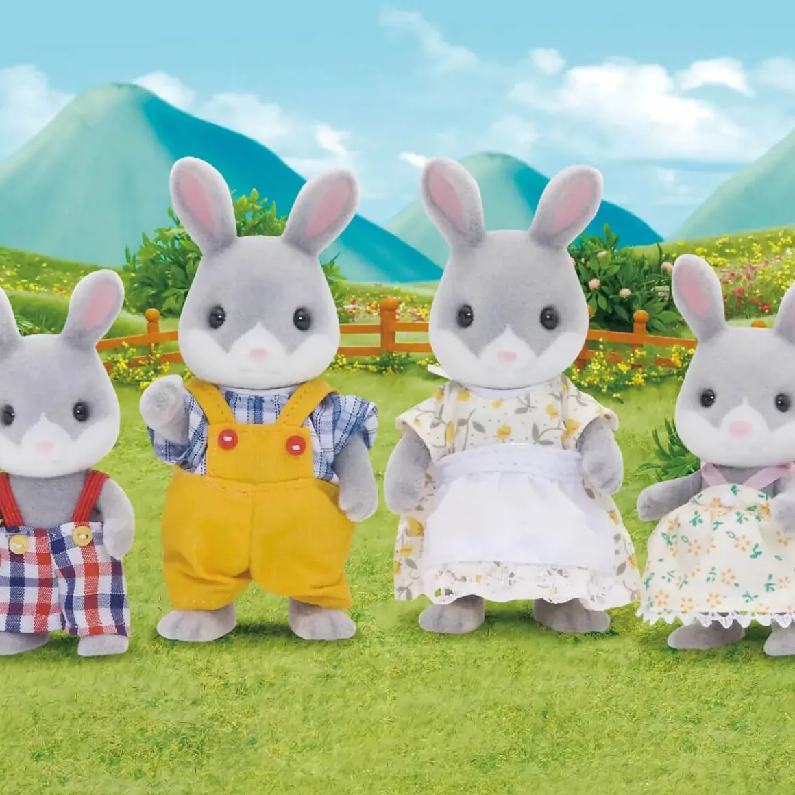 Cottontail Rabbit Family by Sylvanian Families