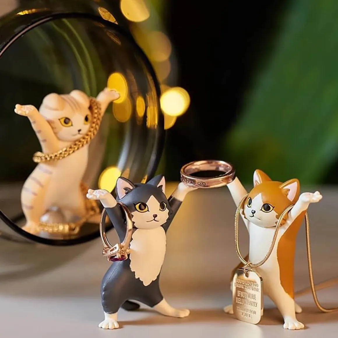 Dancing Cat Pen Holder by Yell Japan