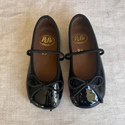 Darlyn Patent Leather Ballet Slippers in Black by PèPè