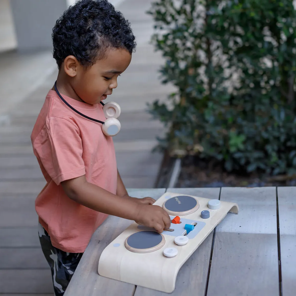 DJ Mixer Board by PlanToys