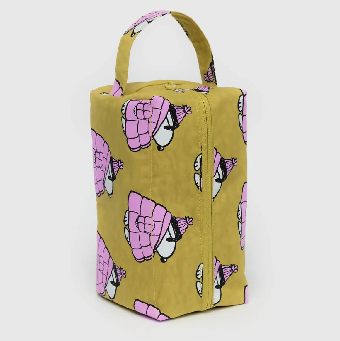 Dopp Kit in Puffer Snoopy Pink by Baggu