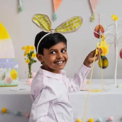 Easter Animals Pom Pom Kit by Talking Tables