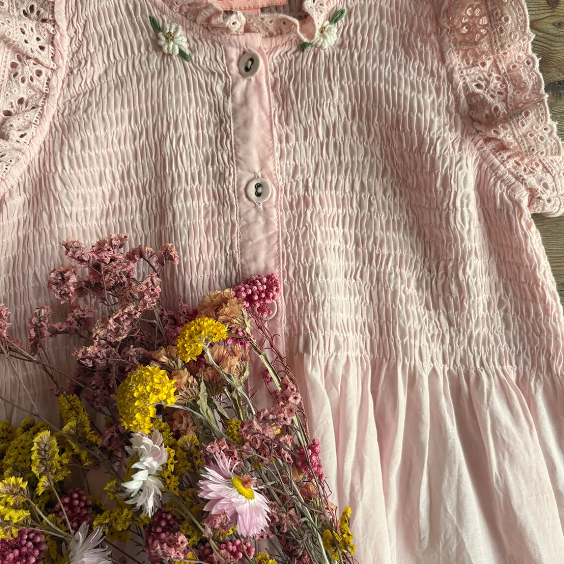 EXCLUSIVE Ibiza Top in Light Pink Sushi by Bonjour