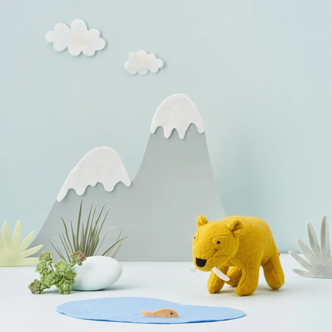 Extinct Animals Holdie Folk Set by Olli Ella