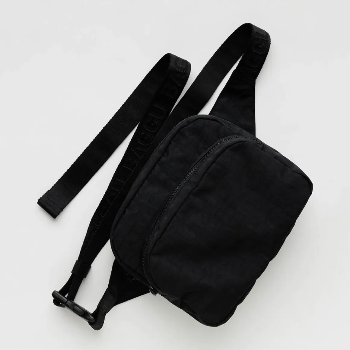 Fanny Pack in Black by Baggu
