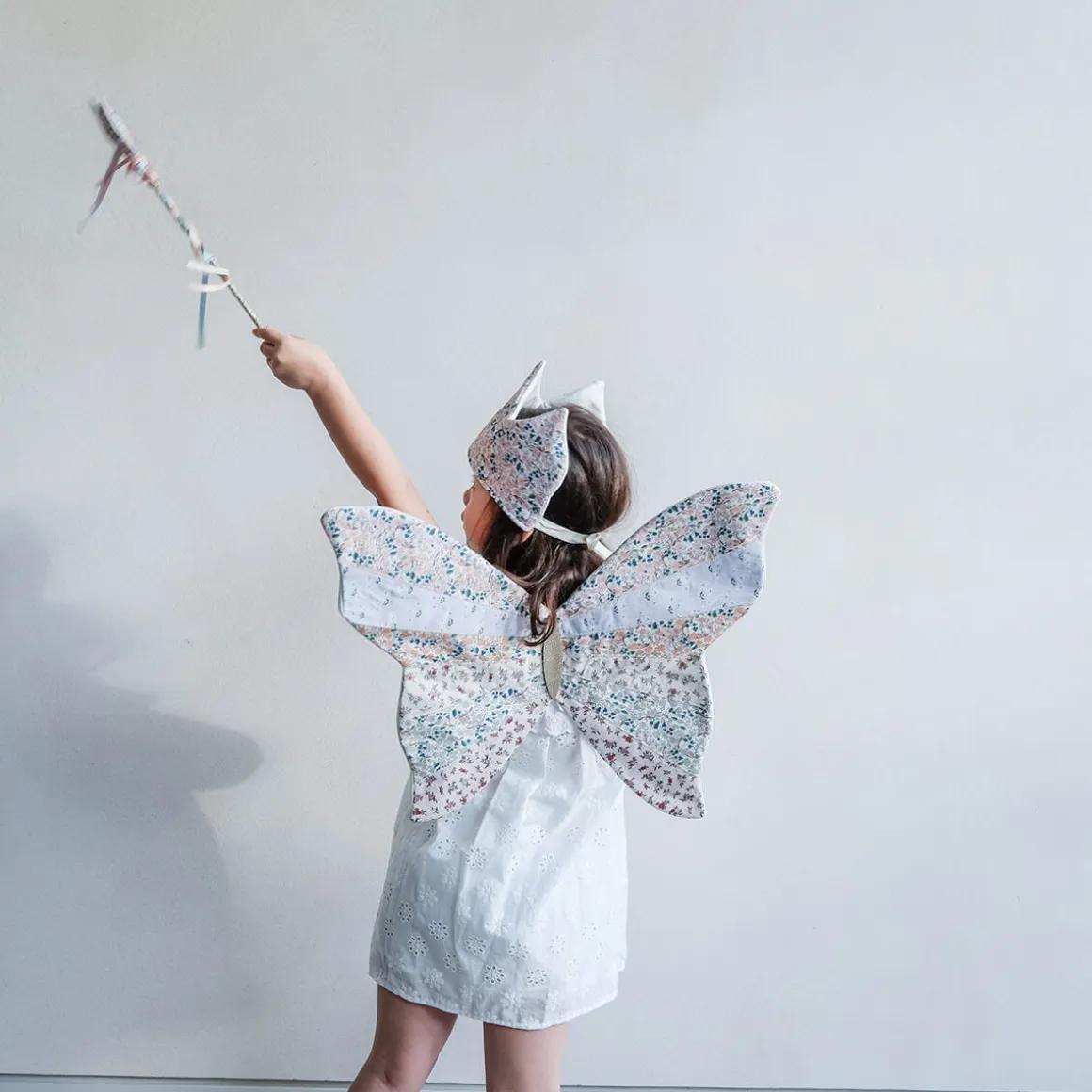 Floral Wings by Mimi & Lula