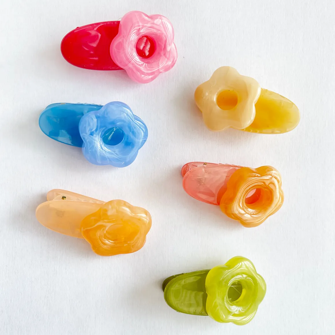 Flower Power Mini Hair Clip in Various Colours by Hello Sakura