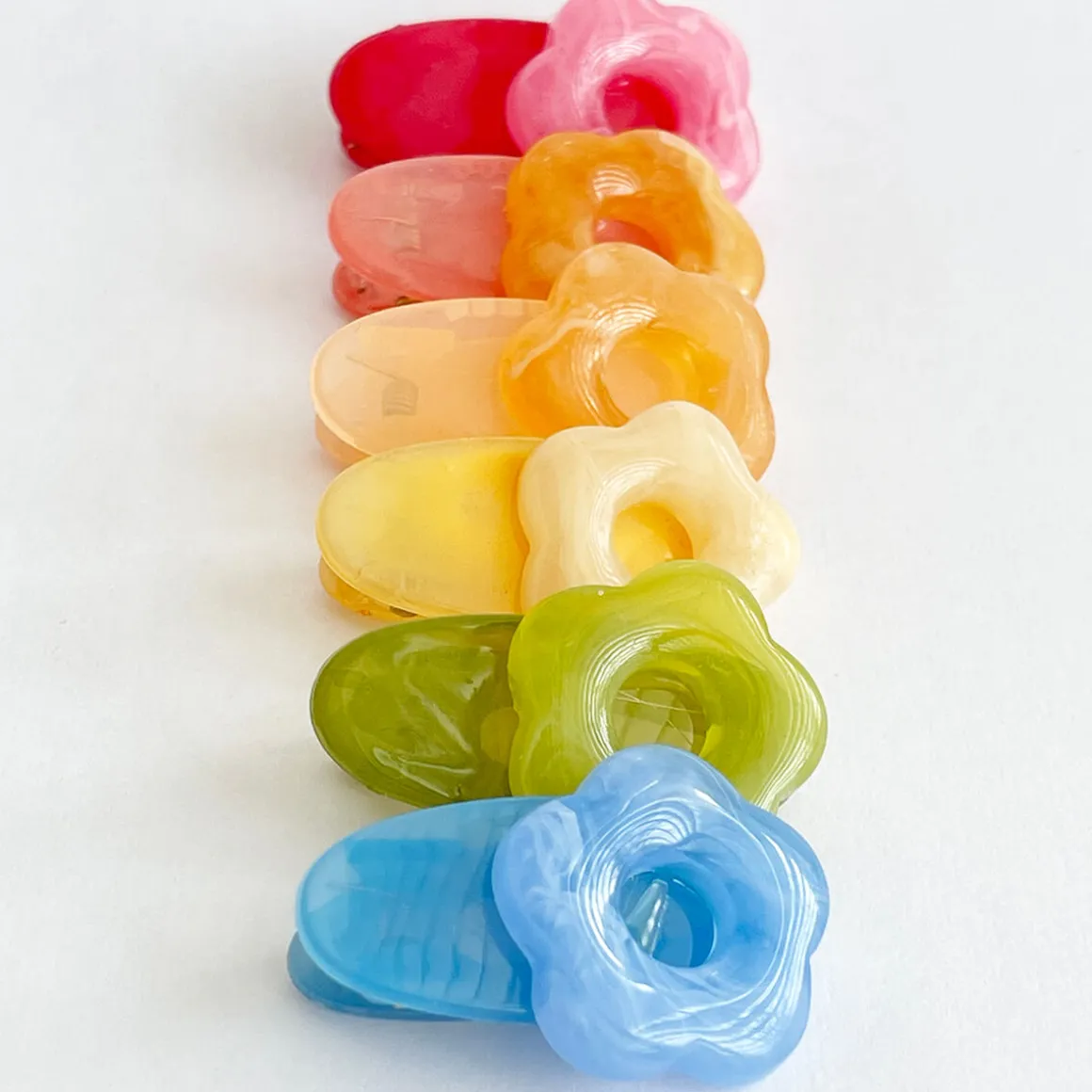 Flower Power Mini Hair Clip in Various Colours by Hello Sakura
