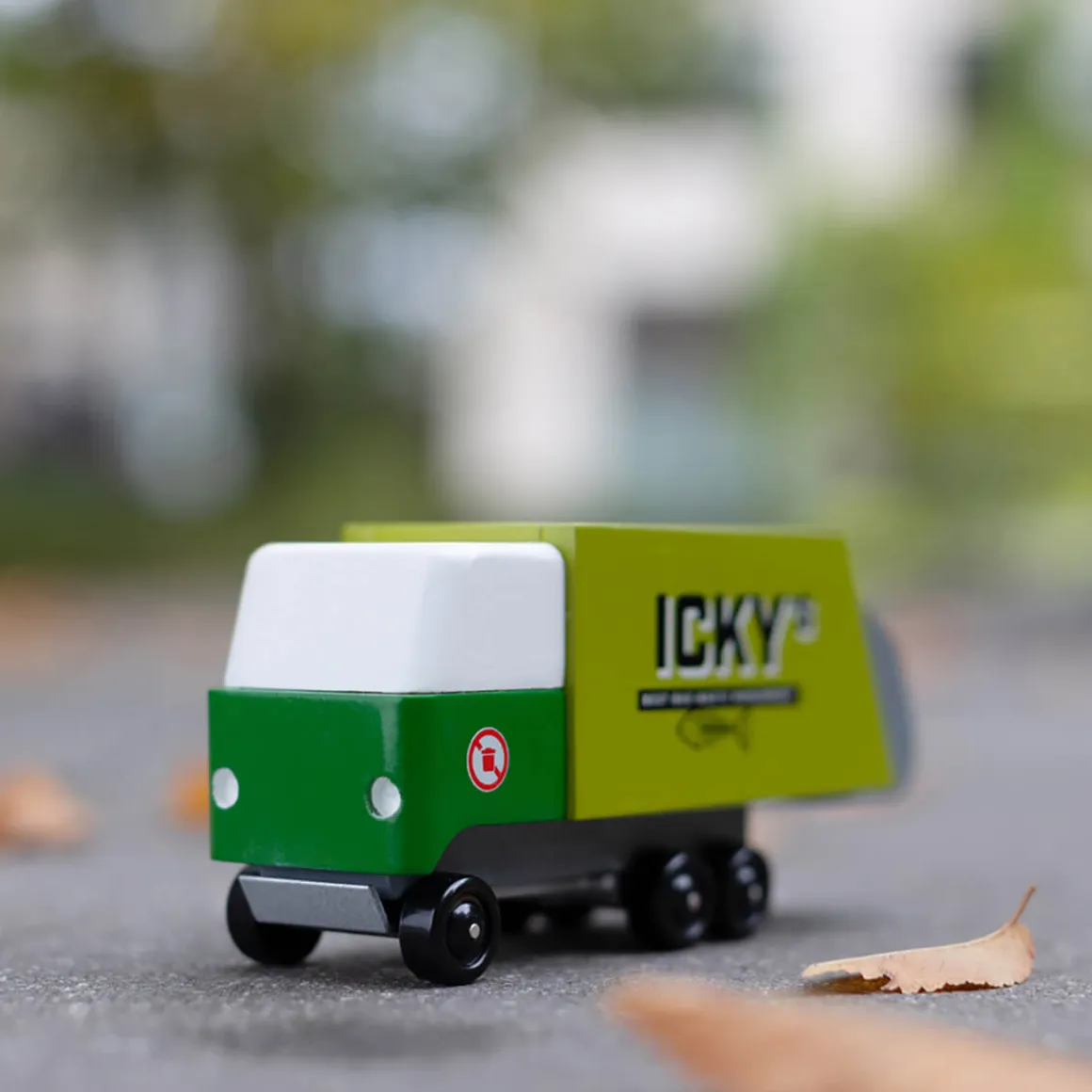 Garbage Truck By Candylab Toys