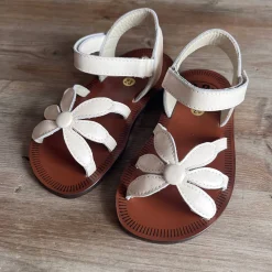 Giulia Flower Sandals in Burro White by PèPè