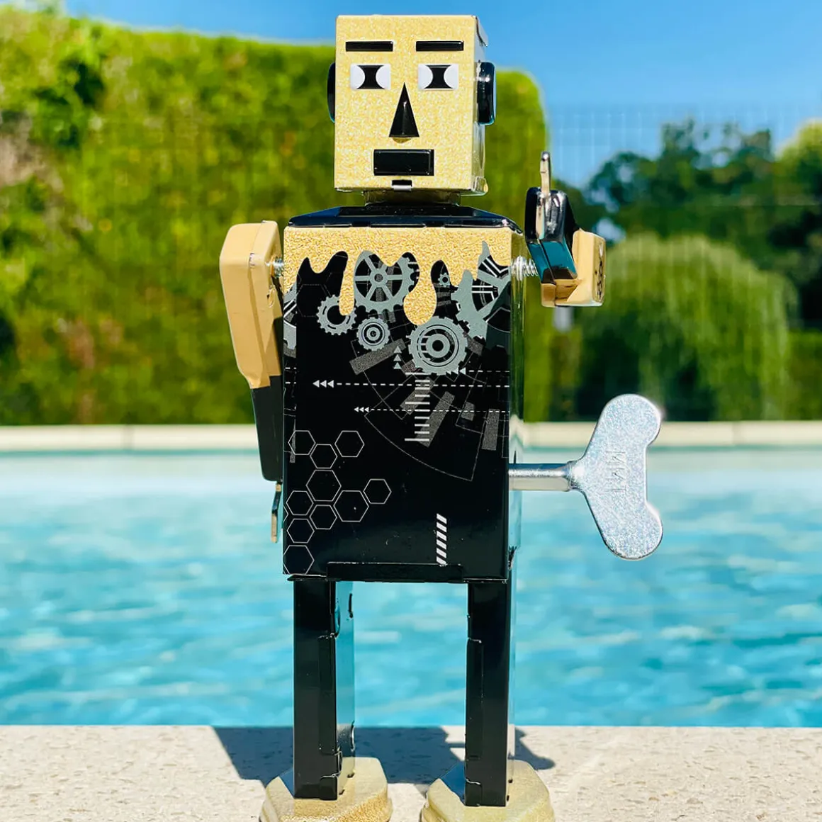 Goldhead Bot Wind Up Tin Robot (Limited Edition) by Mr & Mrs Tin
