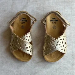 Ida Cut Out Sandals in Oro Gold by PèPè