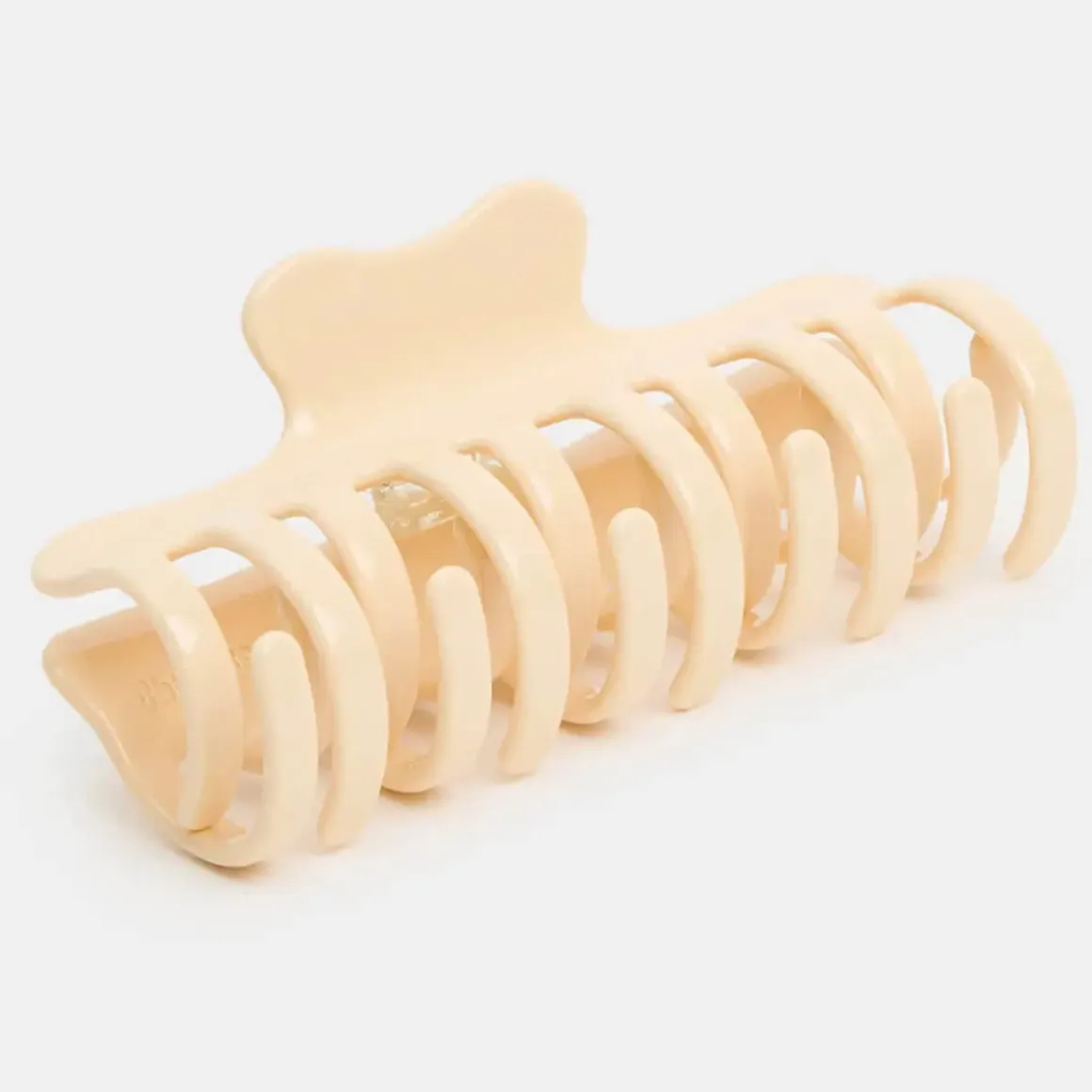 Jojo Claw in Large Cream by Chunks