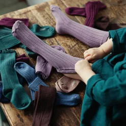 La Haute Ribbed Knee High Socks in Glycine Du Japon by Collegien