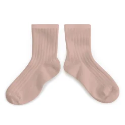 La Mini Ribbed Ankle Socks in Vieux Rose by Collegien
