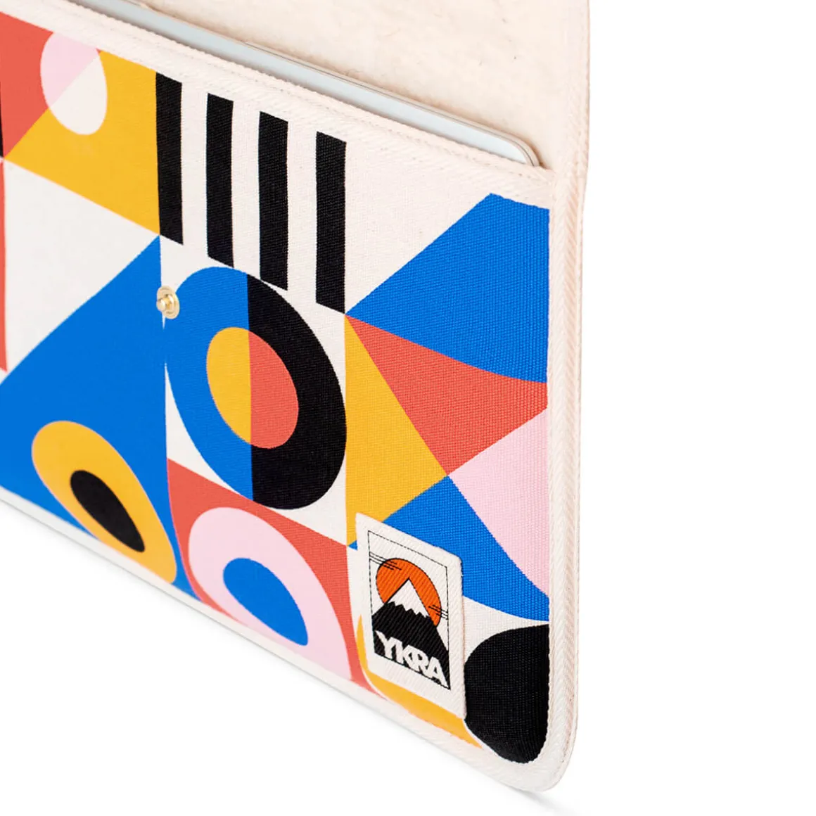 Laptop Case S in PosterLad Print by YKRA