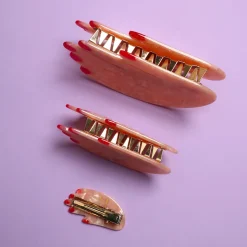 Large Hand Hair Claw by Coucou Suzette