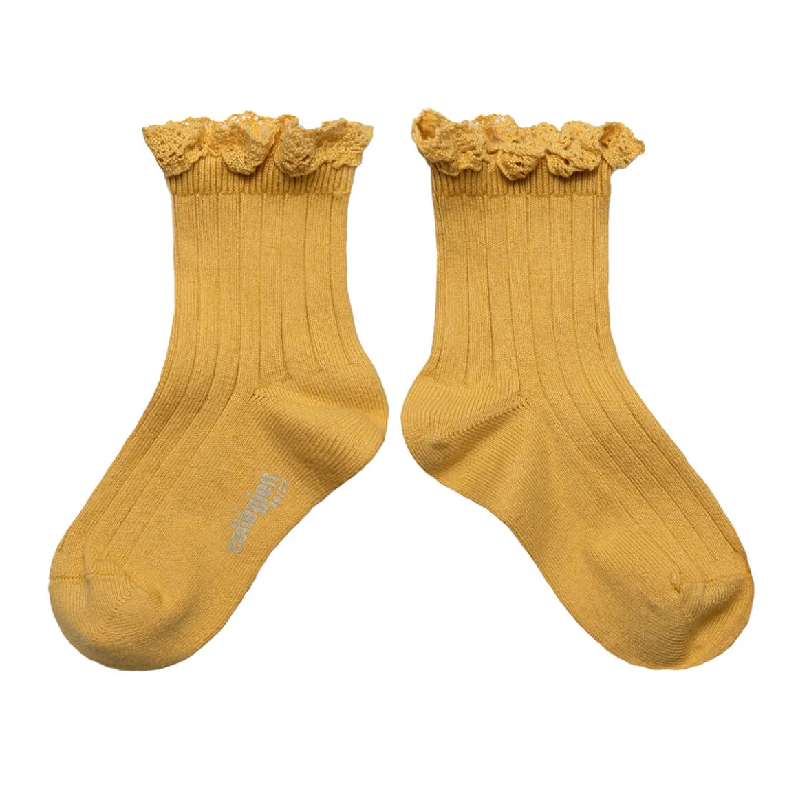 Lili Lace Trim Ribbed Ankle Socks in Camomille by Collegien