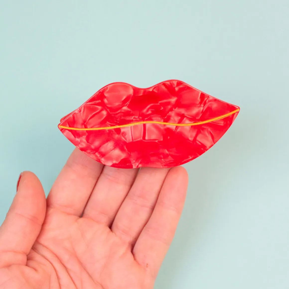 Lips Hair Claw by Coucou Suzette