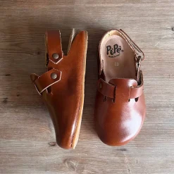 Lucio Leather Clogs in Cacao by PèPè