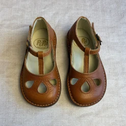 Lucy Cut Out Sandals in Kava Brown by PèPè