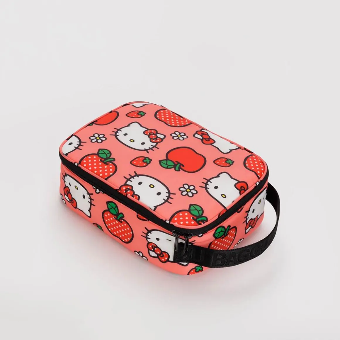 Lunch Box in Hello Kitty Apple by Baggu