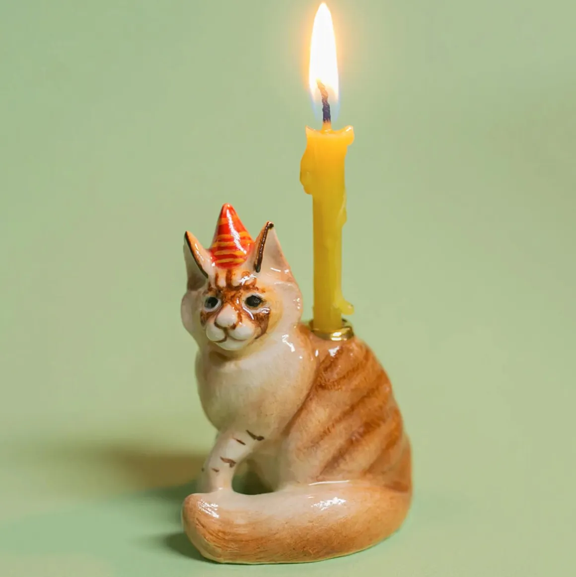 Maine Coon Cat Ceramic Cake Topper by Camp Hollow