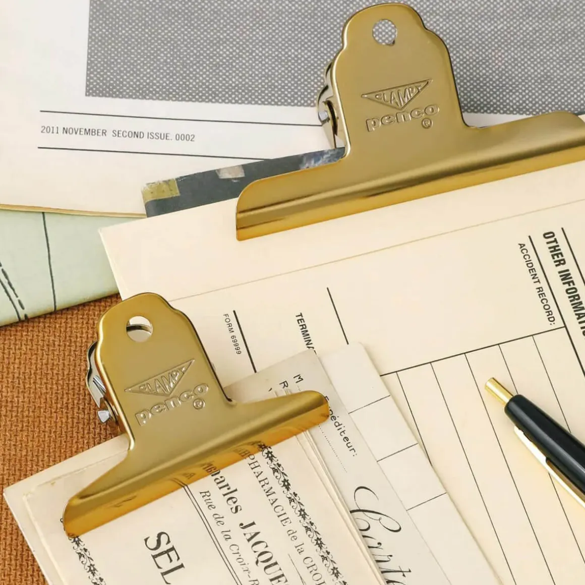 Medium Gold Clampy Clip by Hightide Penco