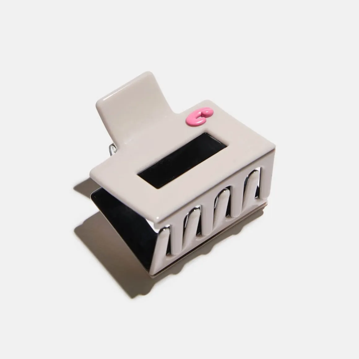 Midi Box Claw in Taupe + Black by Chunks