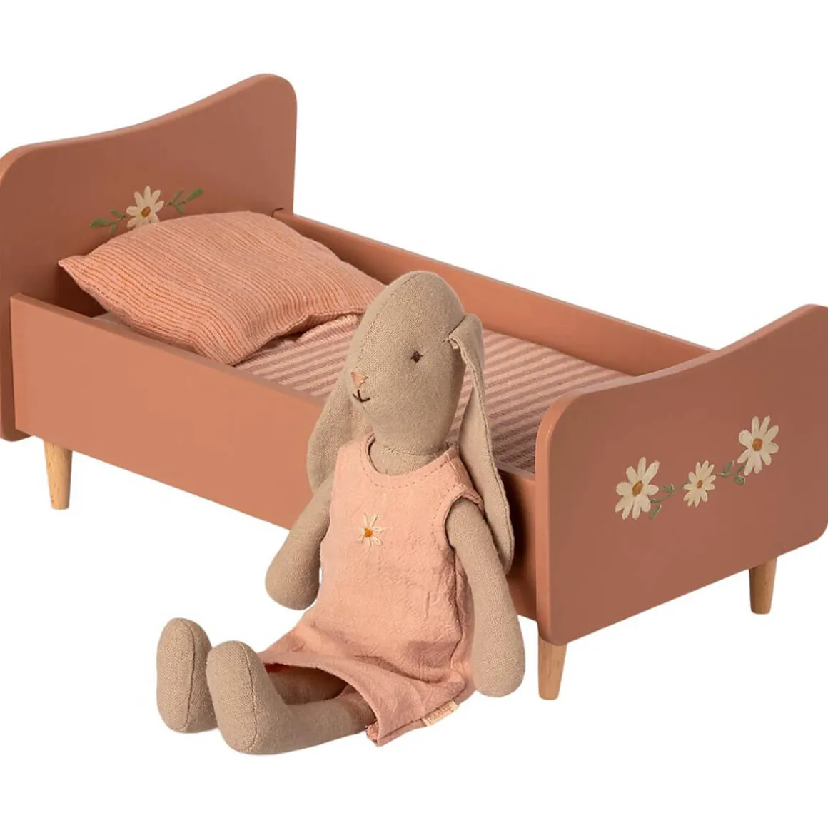 Mini Wooden Bed in Rose (Size 1 & 2 Rabbits) by Maileg