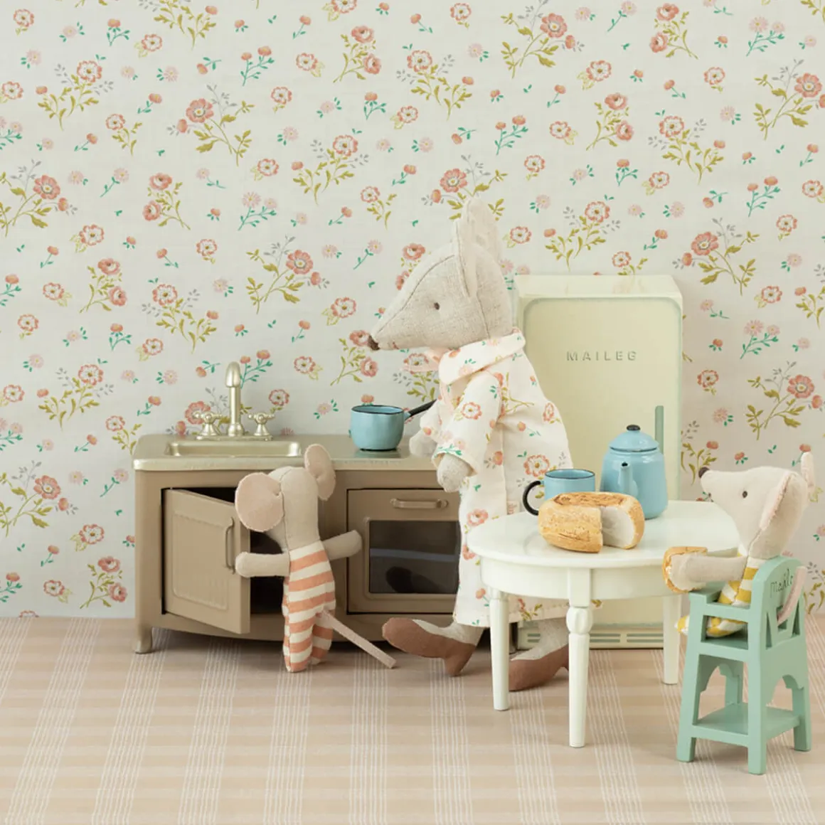 Mouse High Chair in Mint by Maileg