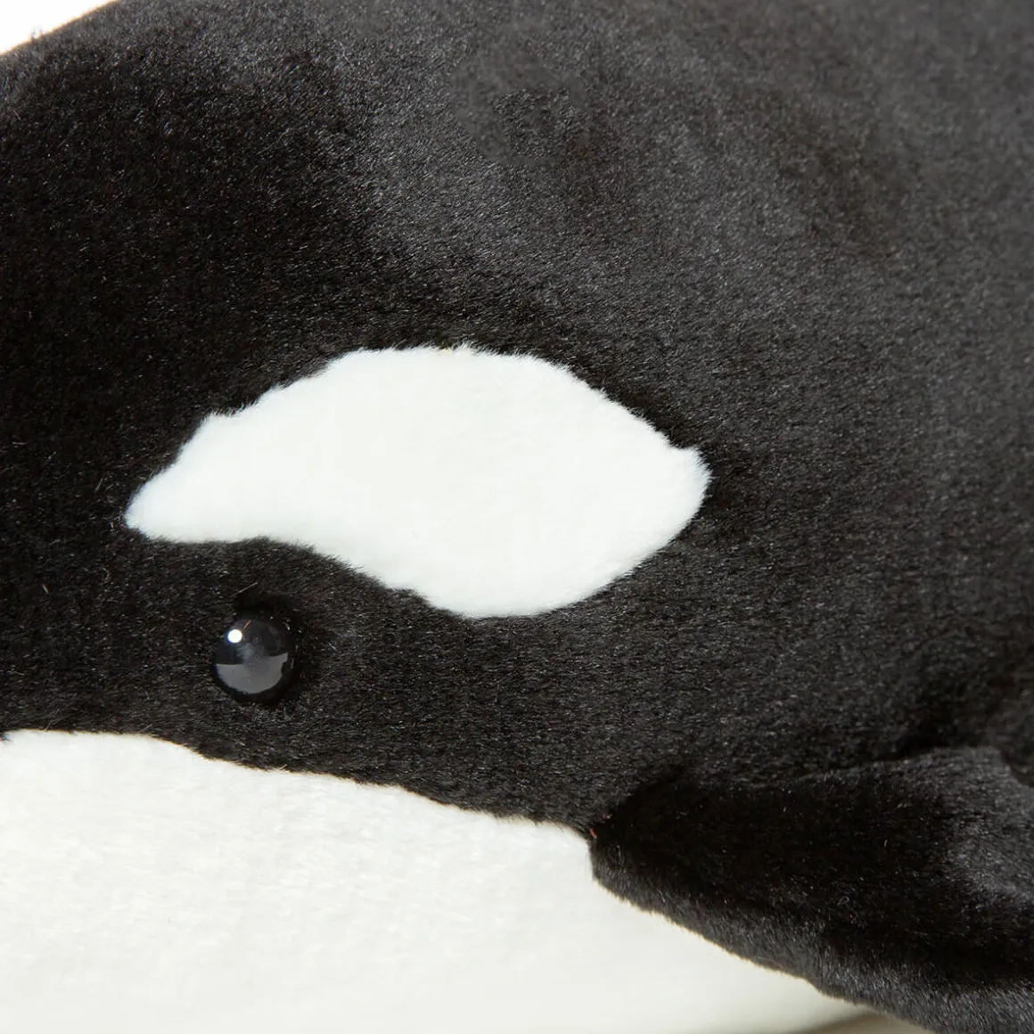 Orca (53cm) by Hansa