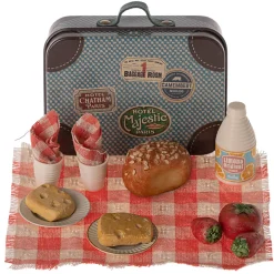 Picnic Set by Maileg