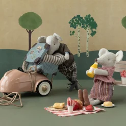 Picnic Set by Maileg