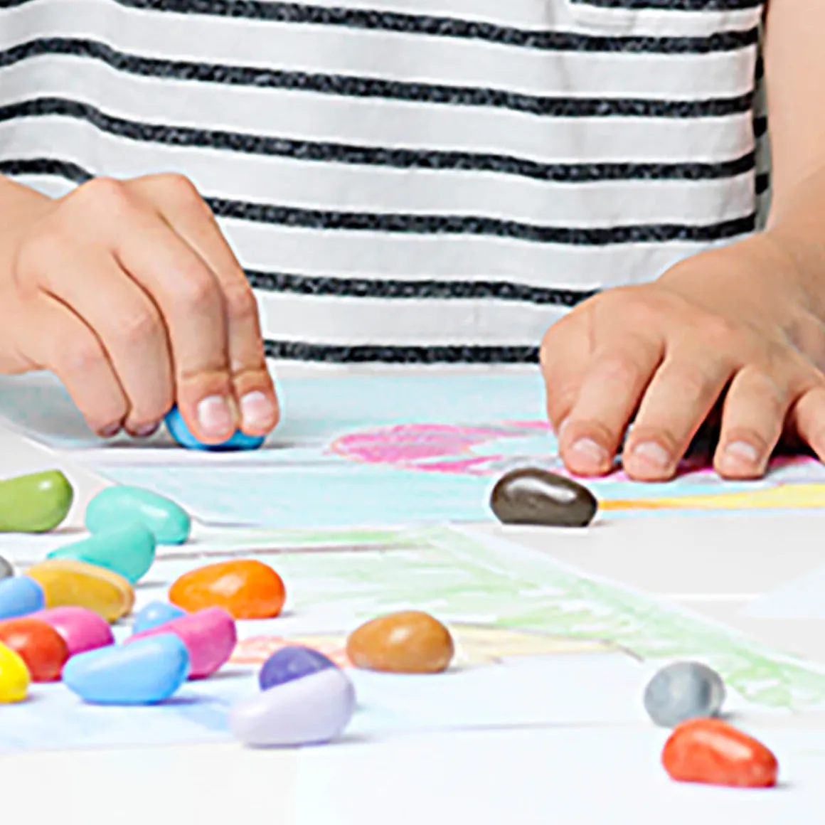 16 Piece Set in Cotton Bag by Crayon Rocks