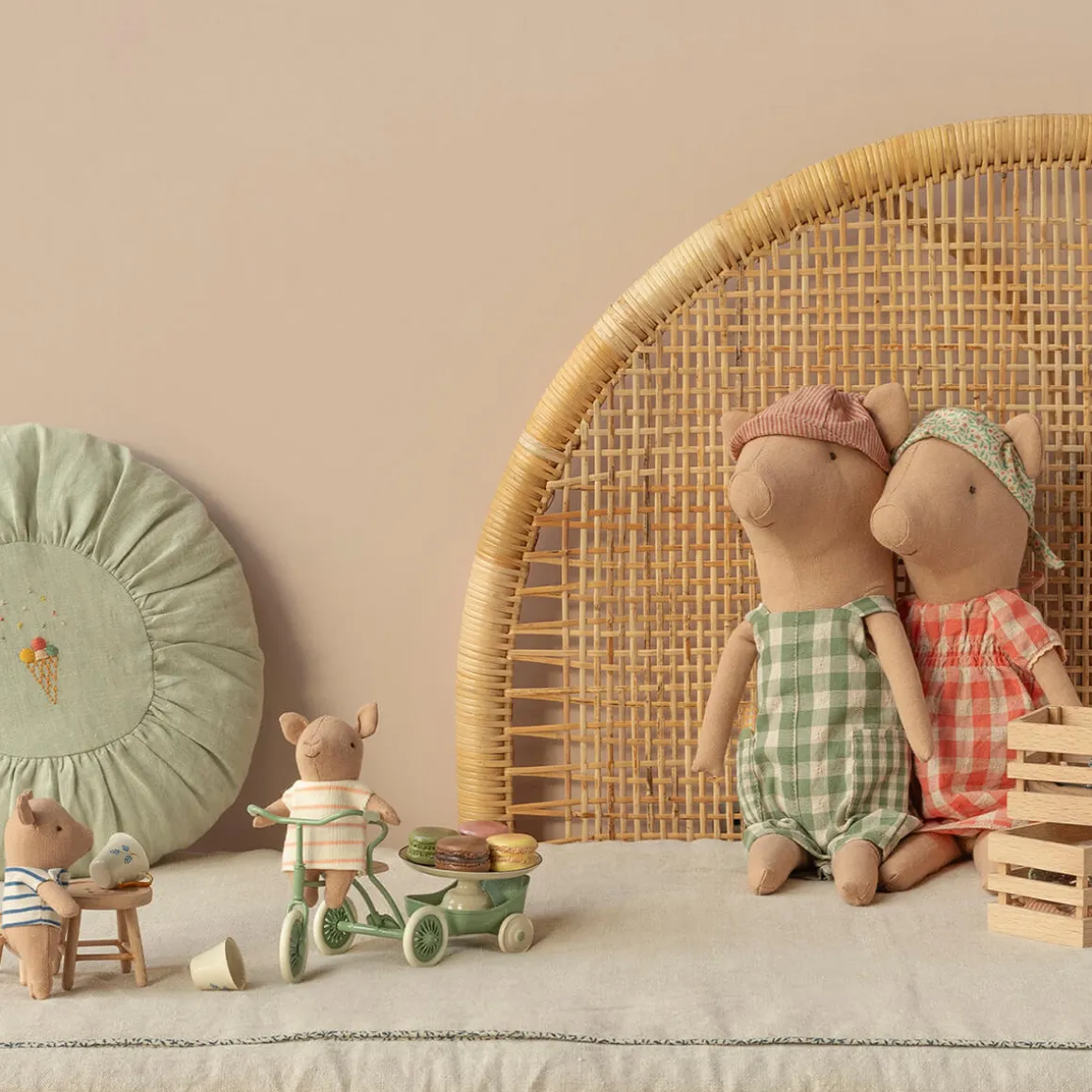 Pig in Hat & Overalls by Maileg