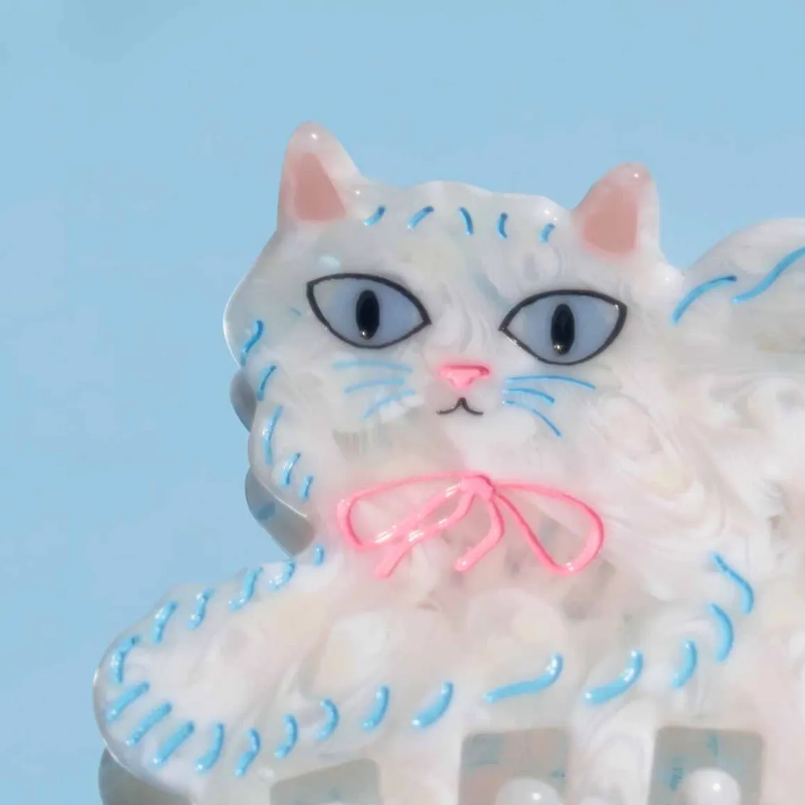 Pretty Kitty Hair Claw by Winona Irene