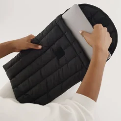 Puffy Laptop Sleeve 16" in Black by Baggu